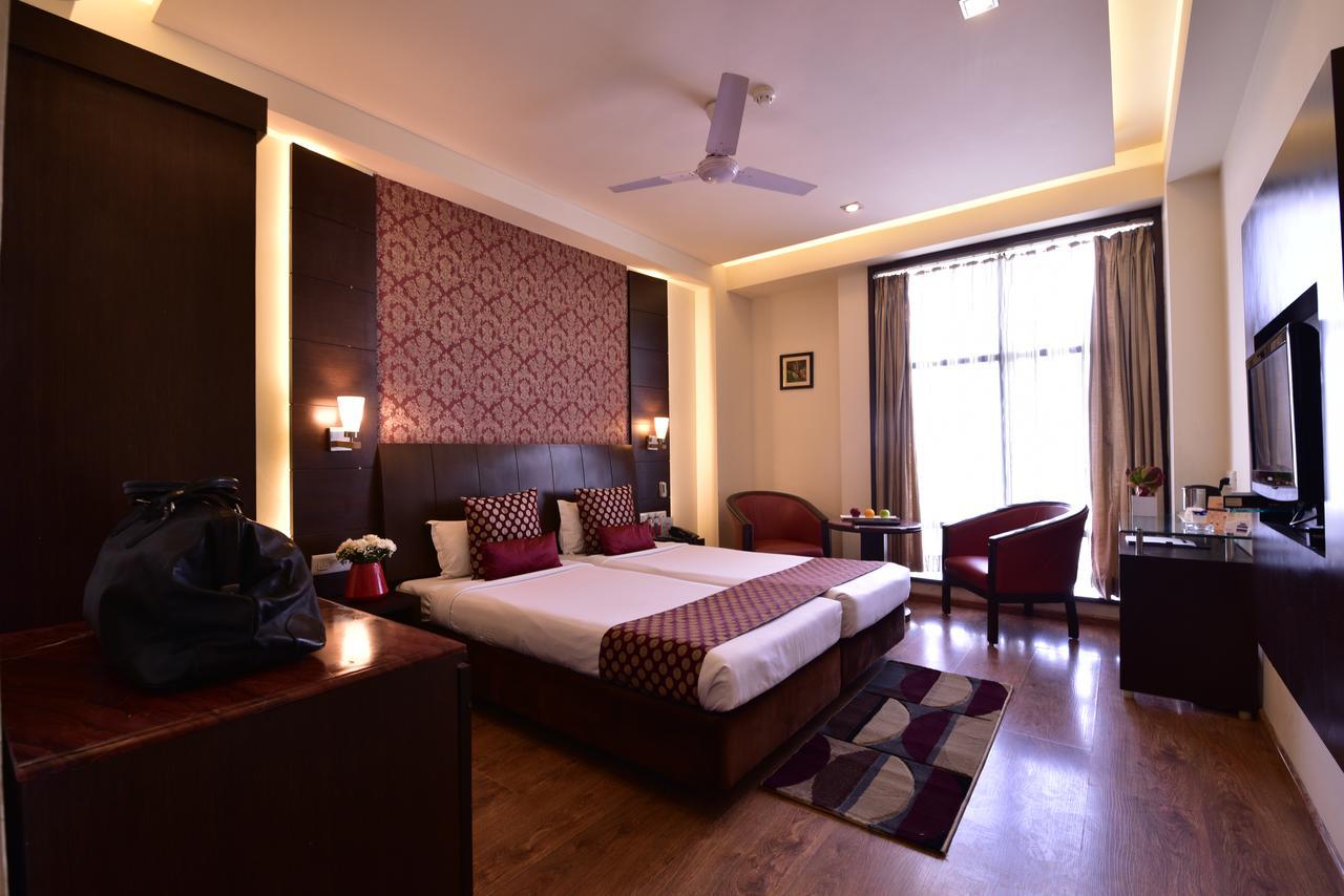 Hotel Surya Plaza Kota  Exterior foto